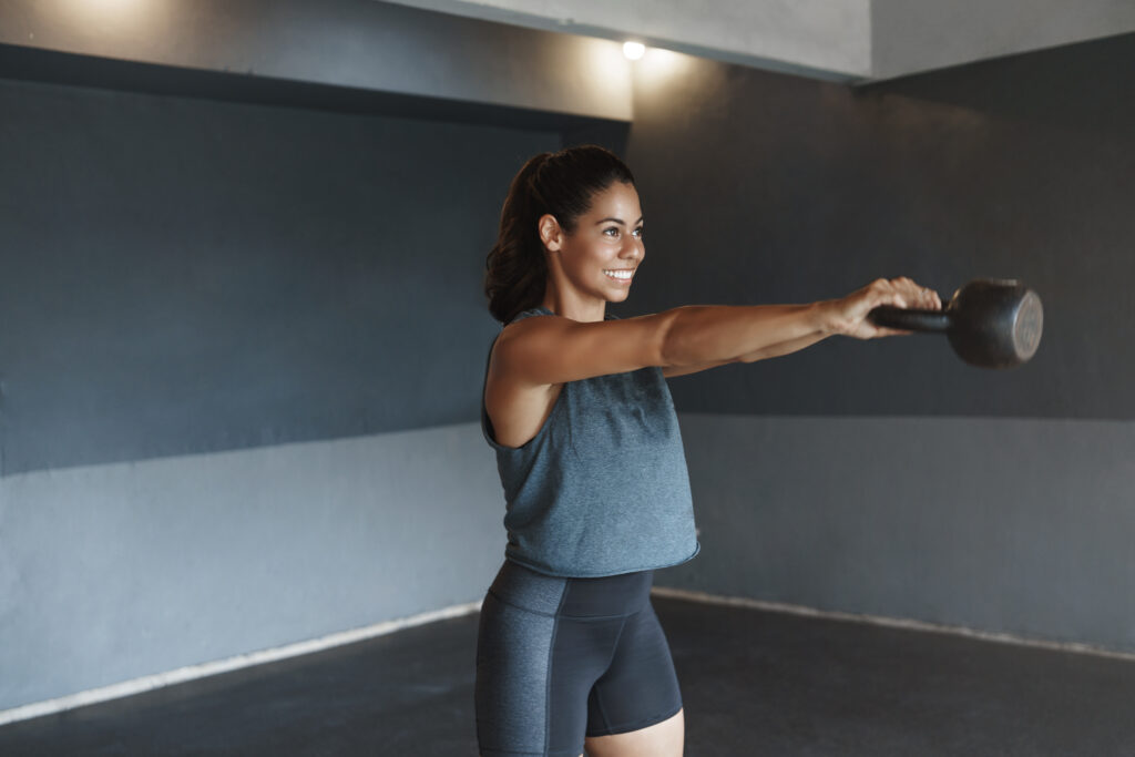woman working out during follicular phase